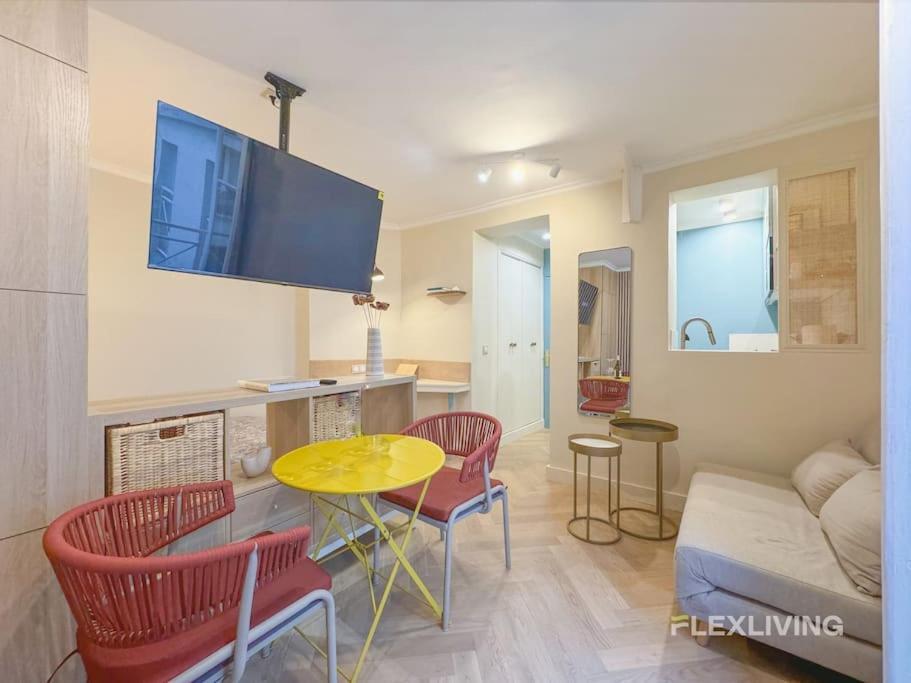 Luxury Studio In City Center Paris Dış mekan fotoğraf